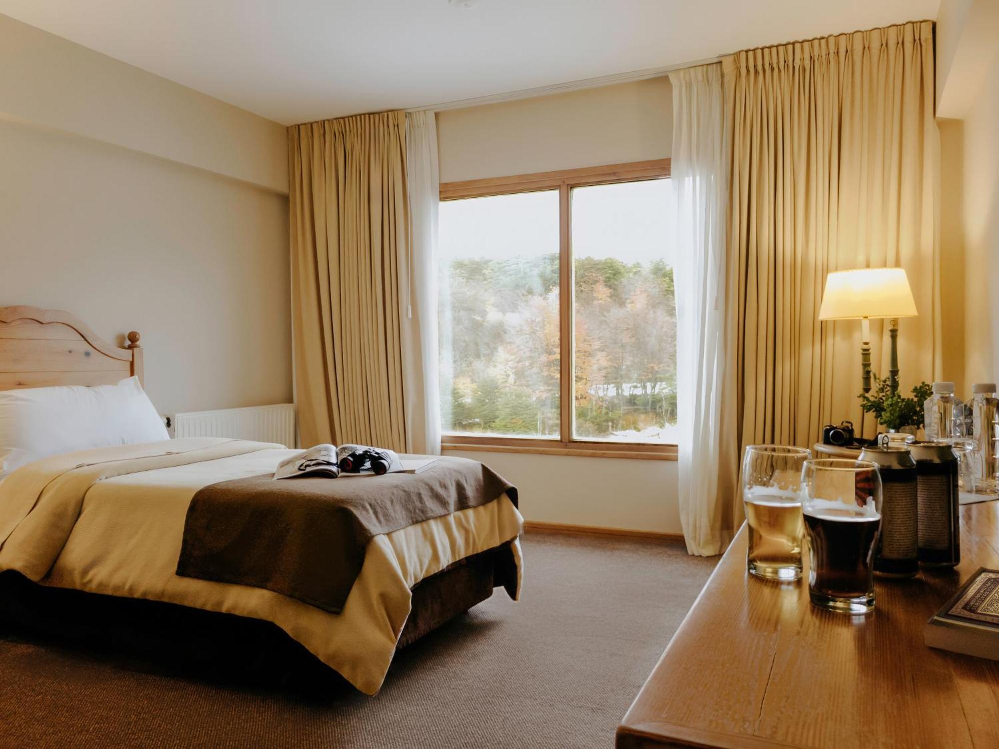 วินด์แฮม การ์เดน อูชัวยา โฮเต็ล เดล กลาเซียร์ Hotel อูซัวยา ภายนอก รูปภาพ