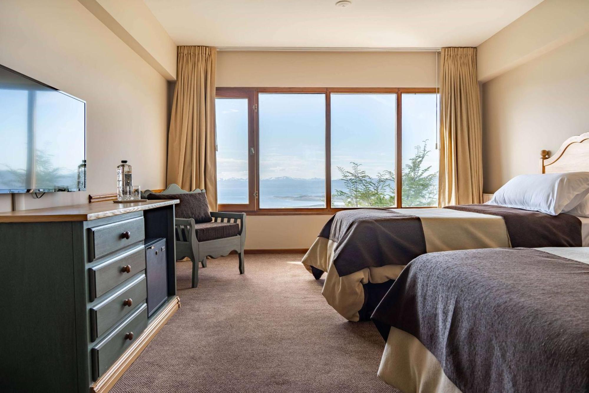 วินด์แฮม การ์เดน อูชัวยา โฮเต็ล เดล กลาเซียร์ Hotel อูซัวยา ภายนอก รูปภาพ
